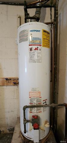 8419 Falmouth Drive, St Louis, MO 63121