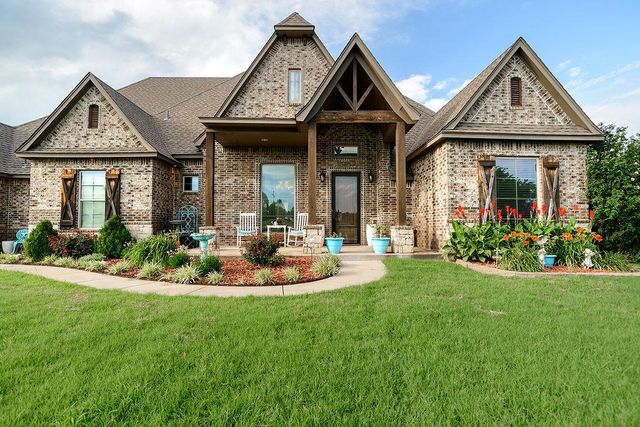 5722 E 122nd Street, Perkins, OK 74059
