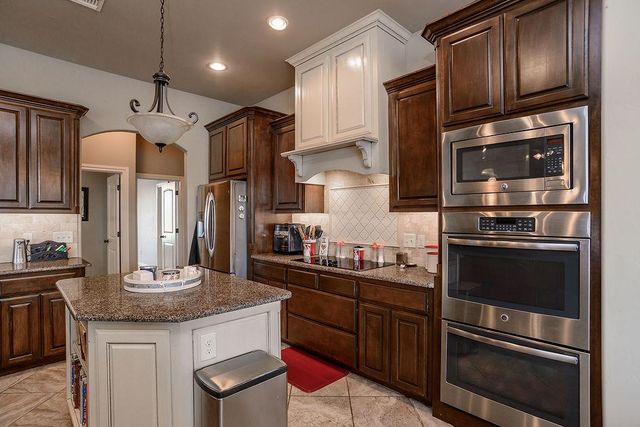 5722 E 122nd Street, Perkins, OK 74059