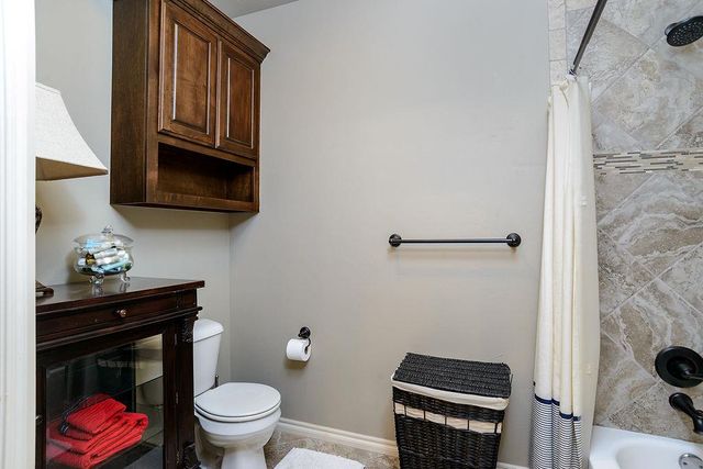 5722 E 122nd Street, Perkins, OK 74059