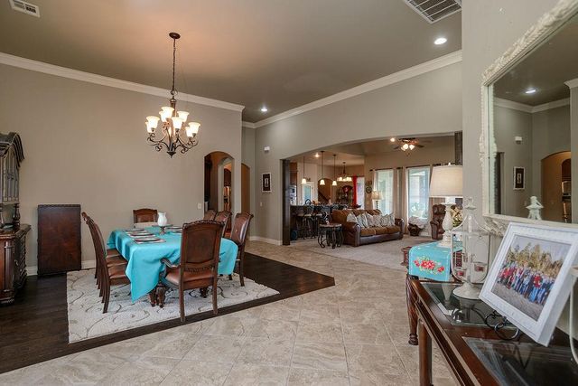 5722 E 122nd Street, Perkins, OK 74059