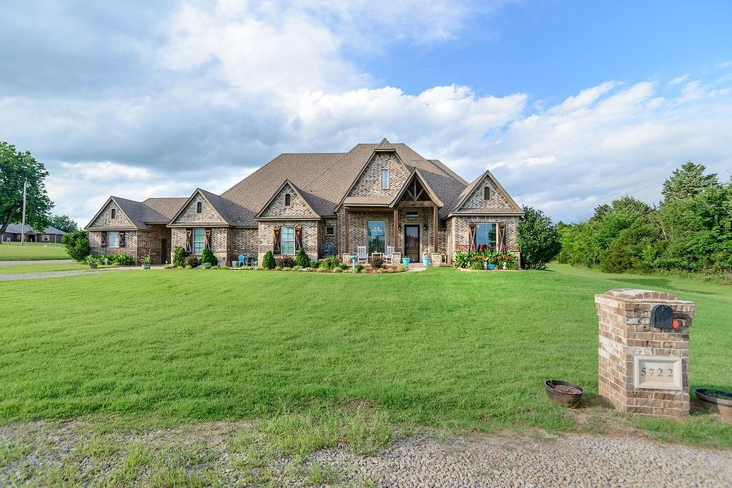 5722 E 122nd Street, Perkins, OK 74059