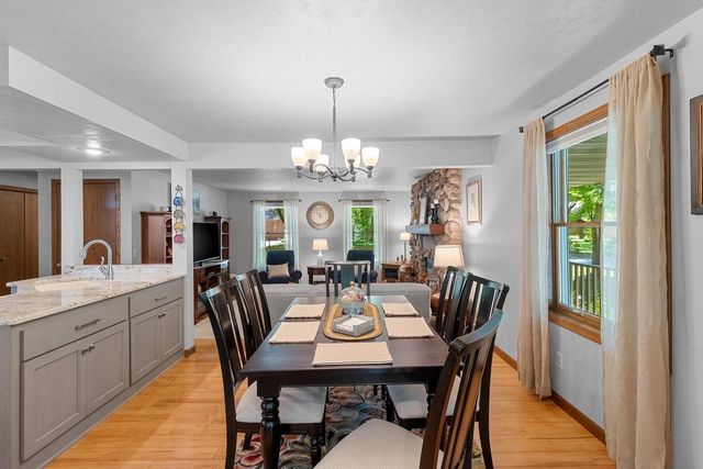 500 E EAGLE TERRACE, Green Bay, WI 54313