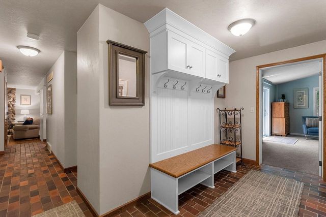 500 E EAGLE TERRACE, Green Bay, WI 54313