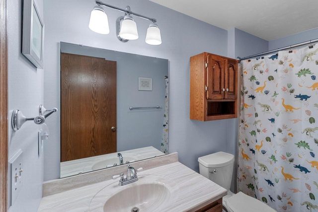 500 E EAGLE TERRACE, Green Bay, WI 54313