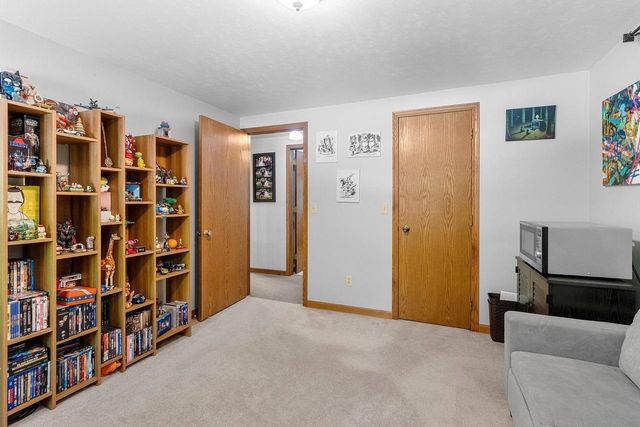 500 E EAGLE TERRACE, Green Bay, WI 54313