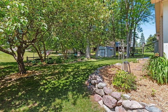 500 E EAGLE TERRACE, Green Bay, WI 54313