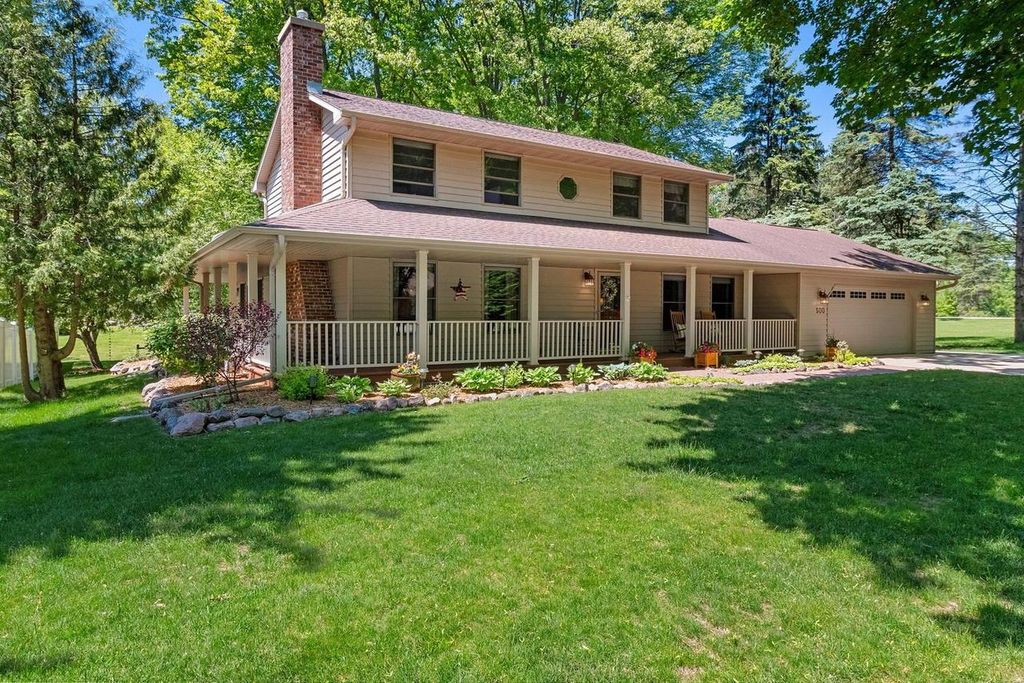 500 E EAGLE TERRACE, Green Bay, WI 54313