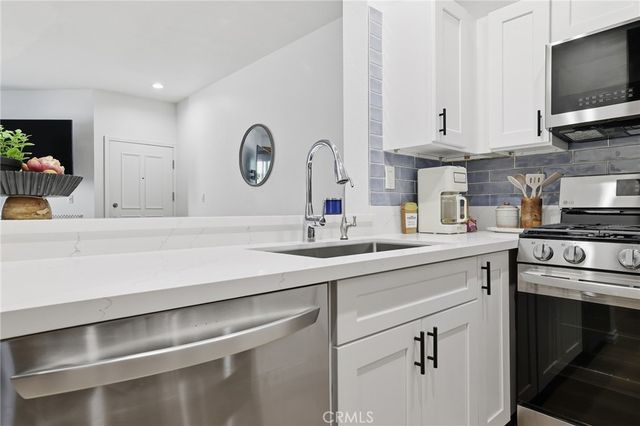 434 E Spruce Avenue, Inglewood, CA 90301