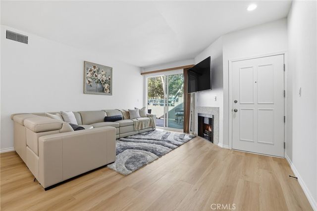 434 E Spruce Avenue, Inglewood, CA 90301