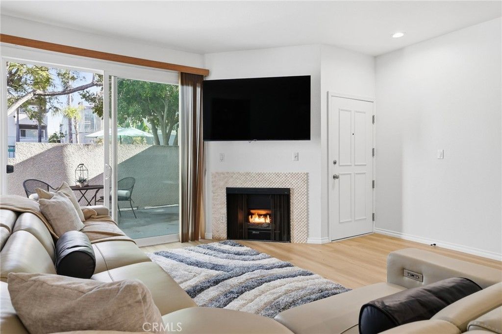 434 E Spruce Avenue, Inglewood, CA 90301