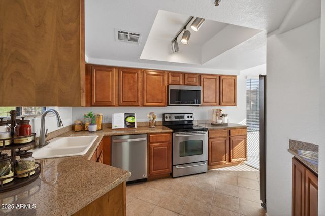 4925 E DESERT COVE Avenue 255, Scottsdale, AZ 85254