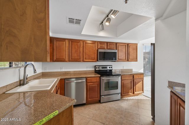 4925 E DESERT COVE Avenue 255, Scottsdale, AZ 85254