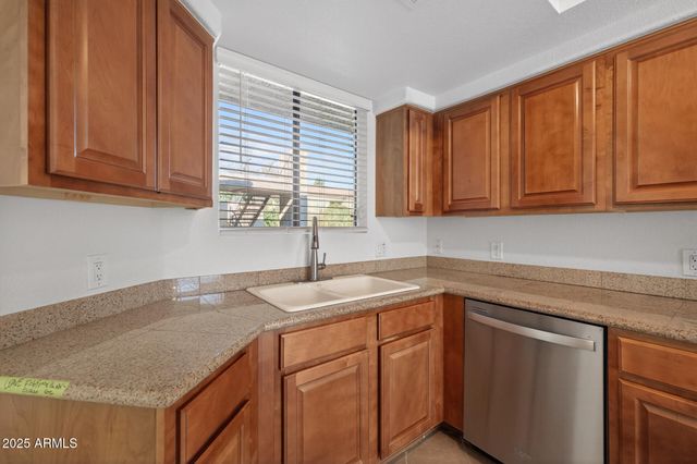 4925 E DESERT COVE Avenue 255, Scottsdale, AZ 85254