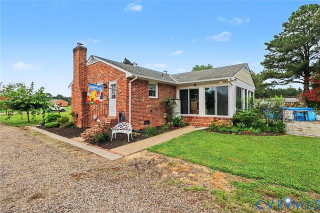 3807 Malpas Dr, Sandston, VA 23150