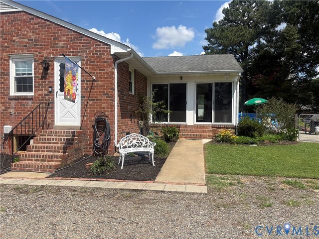 3807 Malpas Dr, Sandston, VA 23150
