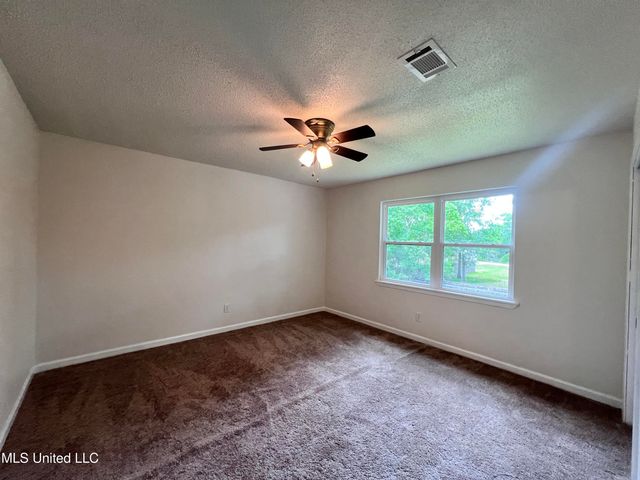 2418 Northridge Drive, Gautier, MS 39553