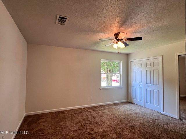 2418 Northridge Drive, Gautier, MS 39553