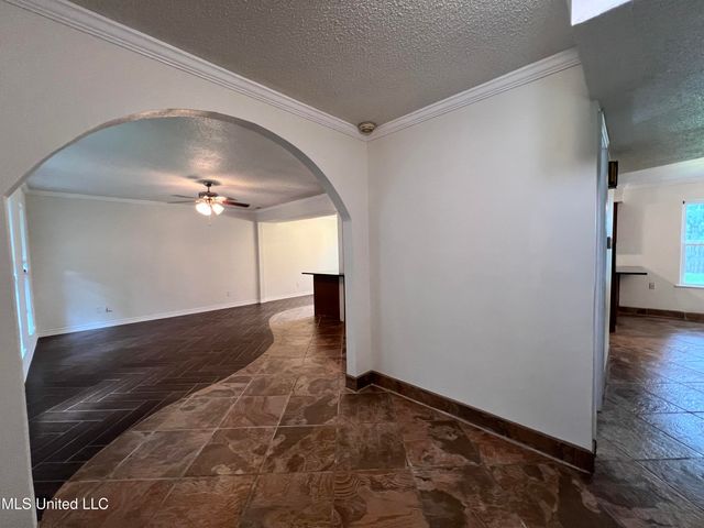 2418 Northridge Drive, Gautier, MS 39553