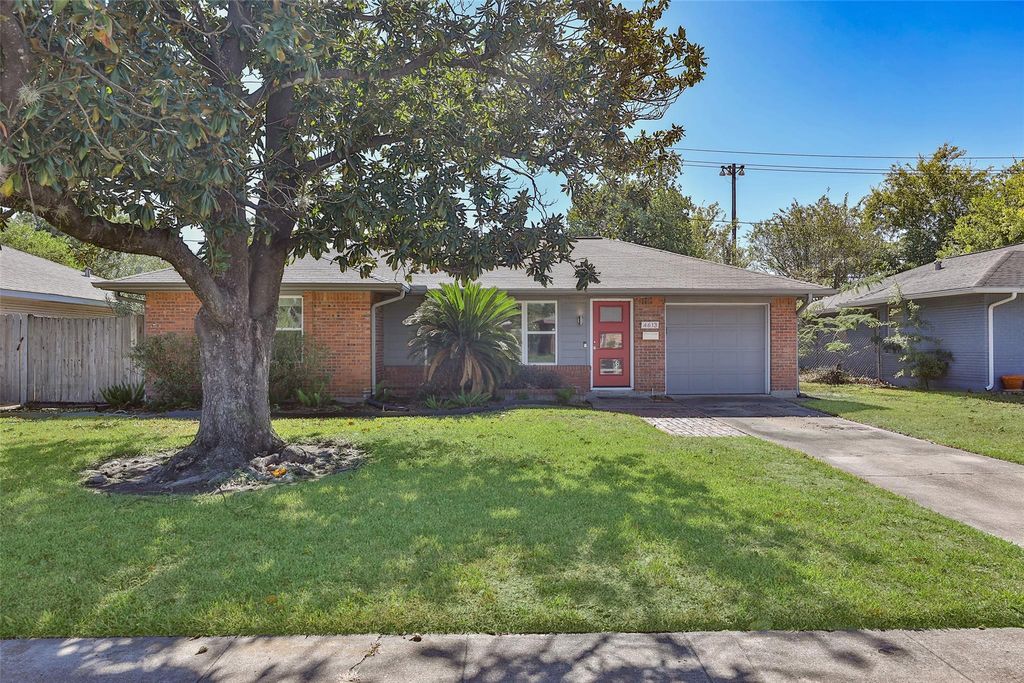 4613 Libbey Lane, Houston, TX 77092