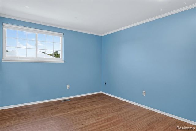 37638 Colonial Drive, Westland, MI 48185