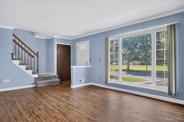 37638 Colonial Drive, Westland, MI 48185