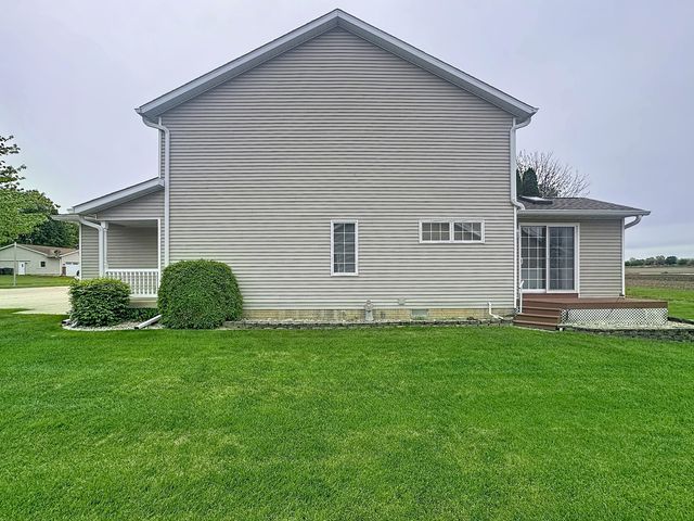 721 Ash Drive, Geneseo, IL 61254
