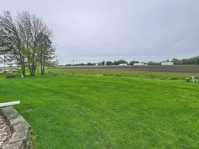 721 Ash Drive, Geneseo, IL 61254