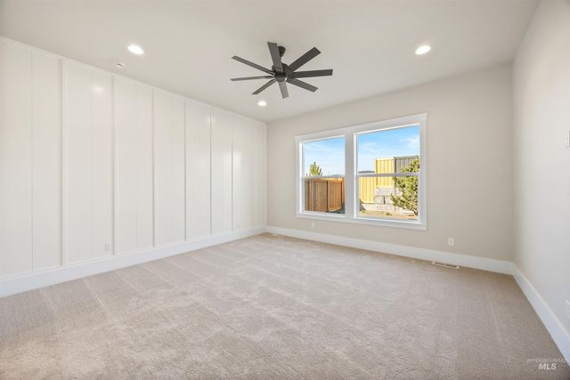 1892 E Adler Hof St, Meridian, ID 83642