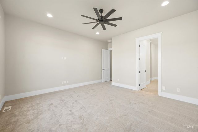 1892 E Adler Hof St, Meridian, ID 83642