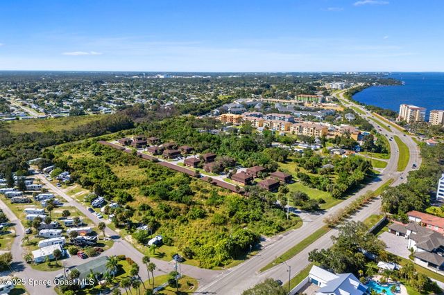 3318 Overlook Drive NE 61, Palm Bay, FL 32905