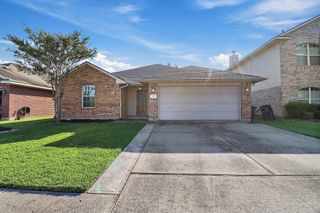 7419 Superior Drive, Baytown, TX 77521