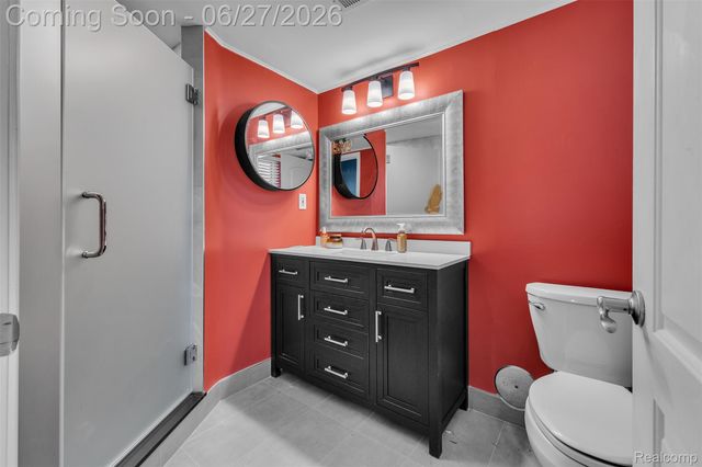 2752 Red Arrow Drive, Commerce Charter Township, MI 48382