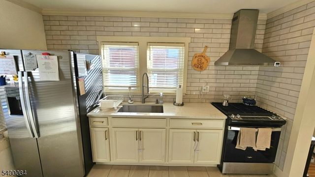 421 Lincoln Ave, Pompton Lakes Boro, NJ 07442