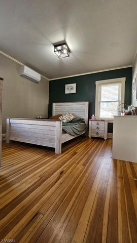 421 Lincoln Ave, Pompton Lakes Boro, NJ 07442