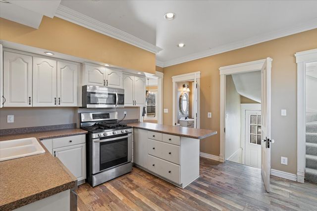 1517 9 Avenue, Rock Island, IL 61021