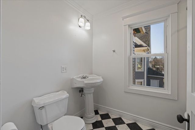 1517 9 Avenue, Rock Island, IL 61021