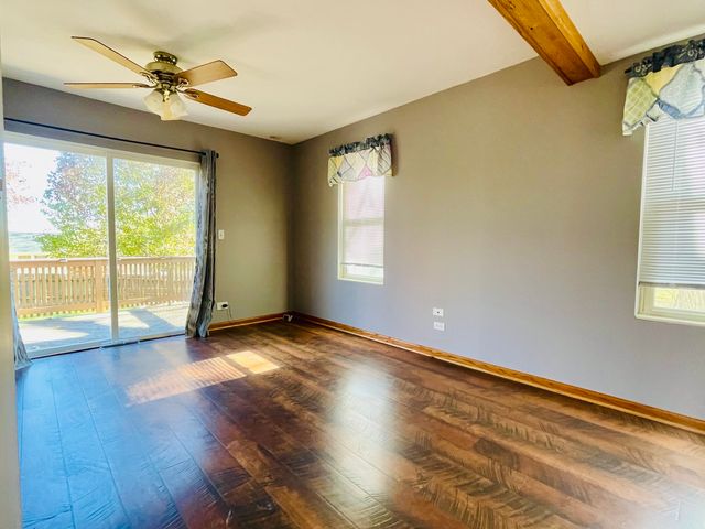 37020 N HELEN Drive, Lake Villa, IL 60046