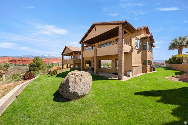 579 N RIDGECREST CIR, St. George, UT 84770