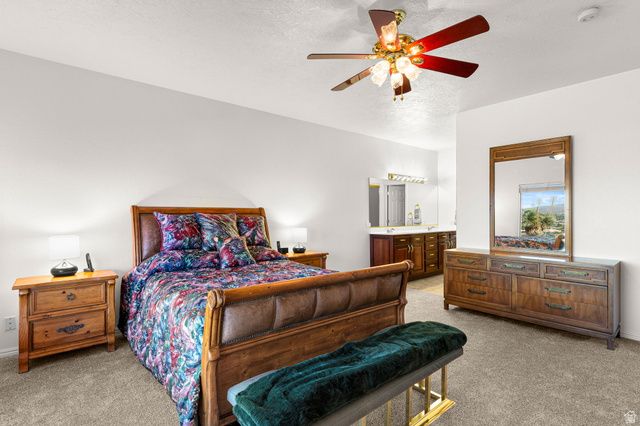 579 N RIDGECREST CIR, St. George, UT 84770