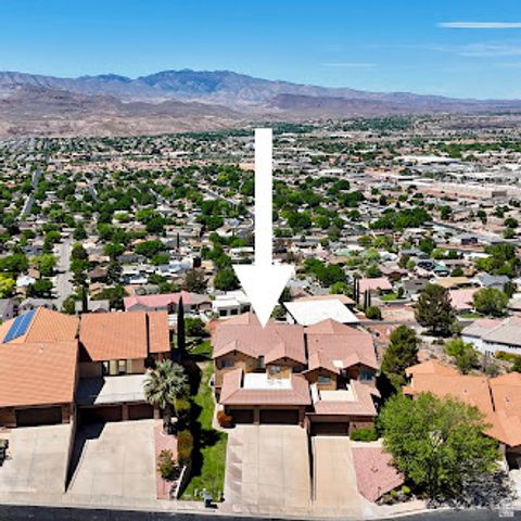 579 N RIDGECREST CIR, St. George, UT 84770