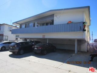 811 S Wilton Place, Los Angeles, CA 90005