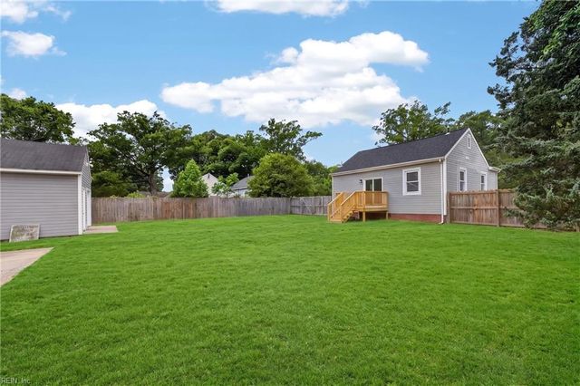 614 Ellen RD, Newport News, VA 23605