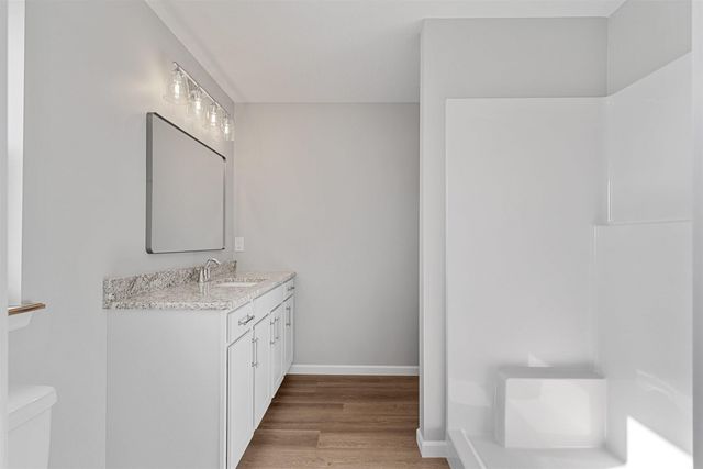 2820 Autumn Woods Drive, Cedar Falls, IA 50613