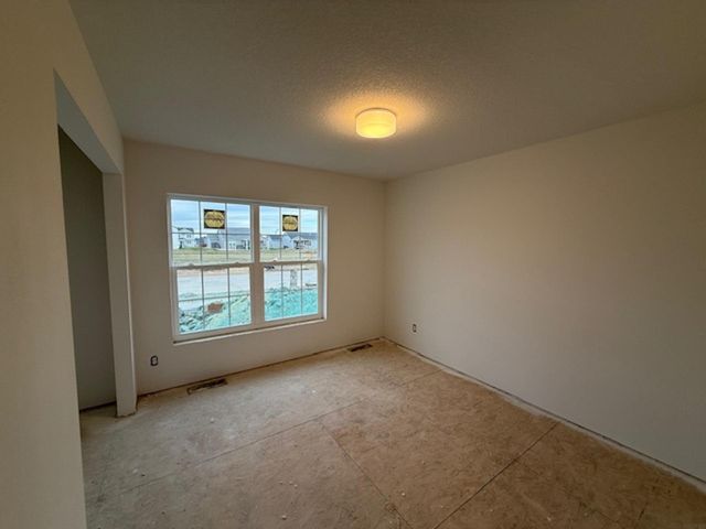 2820 Autumn Woods Drive, Cedar Falls, IA 50613