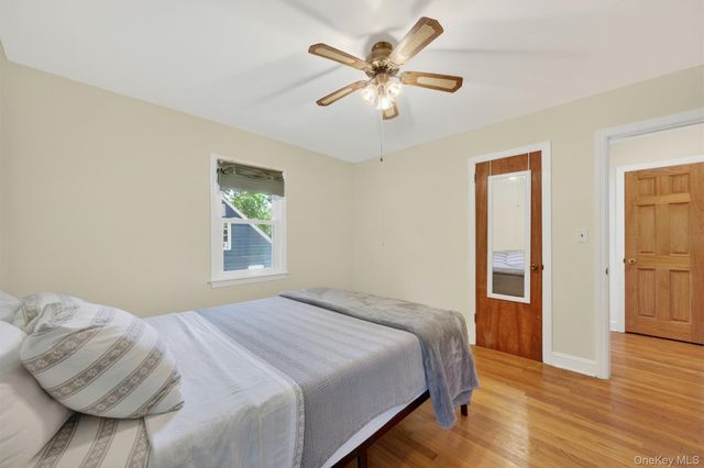 333 Oak Drive, New Windsor, NY 12553