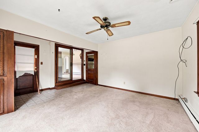 37 Charles Hill Rd, Holyoke, MA 01040