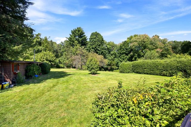 37 Charles Hill Rd, Holyoke, MA 01040