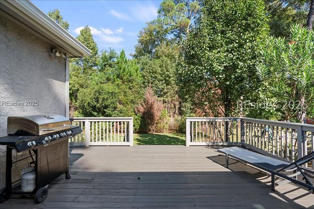 74 Otter Rd, Hilton Head Island, SC 29928