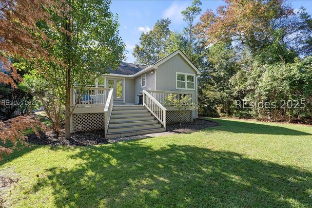 74 Otter Rd, Hilton Head Island, SC 29928